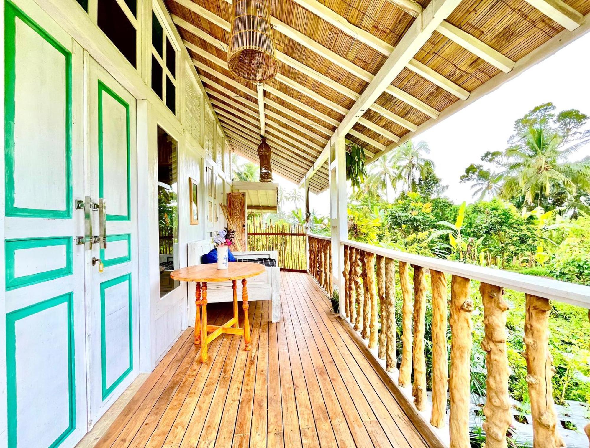 Pondok Is Oke Villa Scenic View Banyuwangi  Exterior foto