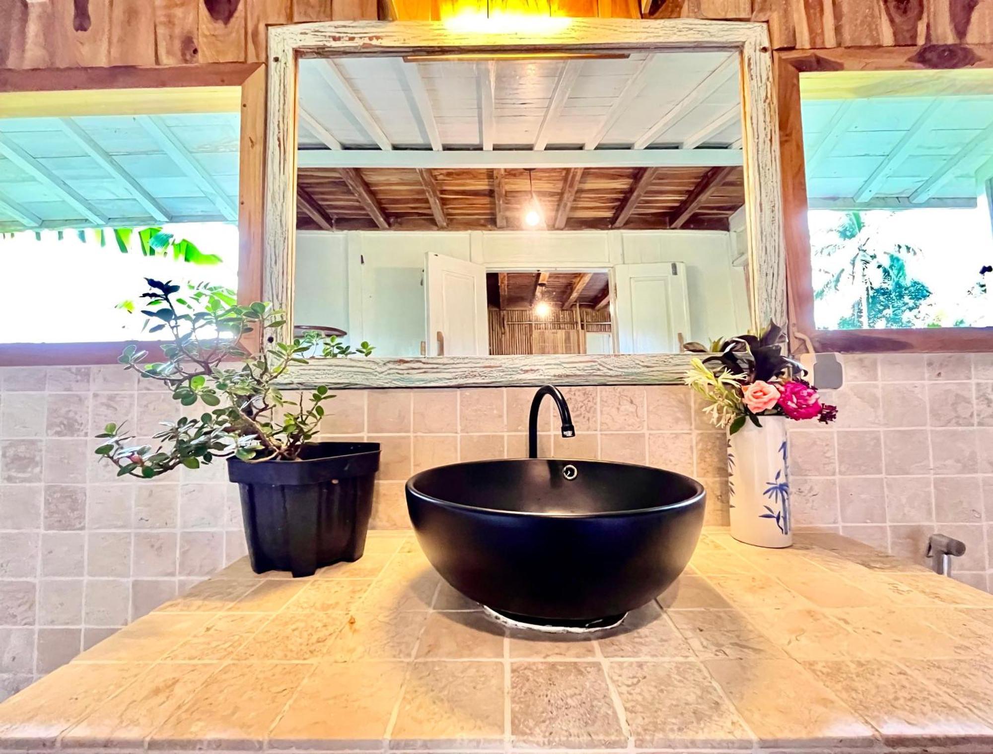 Pondok Is Oke Villa Scenic View Banyuwangi  Exterior foto