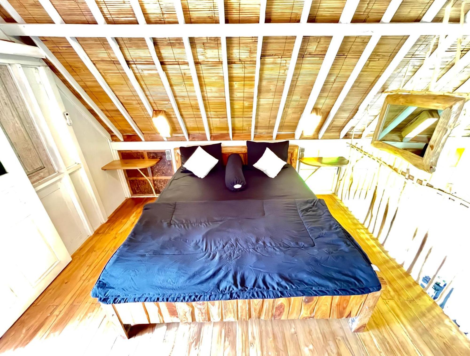 Pondok Is Oke Villa Scenic View Banyuwangi  Exterior foto